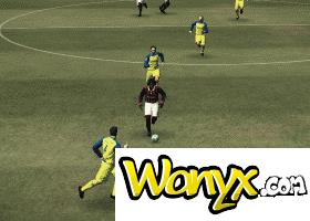 《实况足球2010》假射过人心得及视频