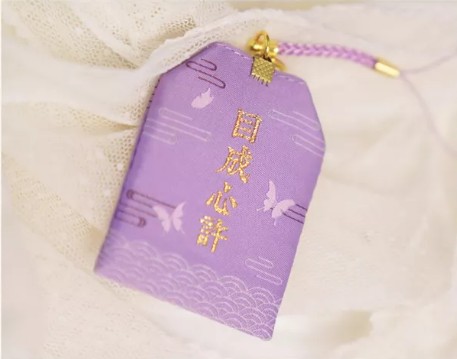 《恋与制作人》新春系列周边贩售中