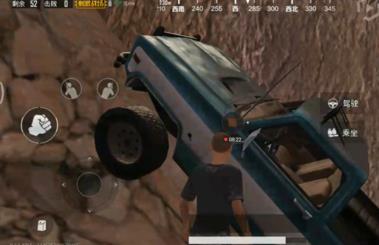 《绝地求生刺激战场》新版本沙漠地图进入山体BUG