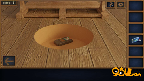 《密室逃脱:逃离学校》第8关怎么过