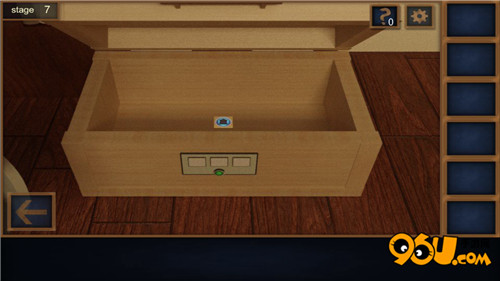 《密室逃脱:逃离学校》第7关怎么过