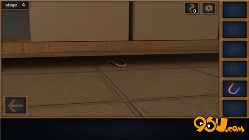 《密室逃脱:逃离学校》第4关怎么过