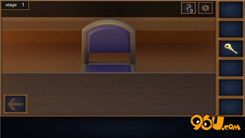 《密室逃脱:逃离学校》第1关怎么过